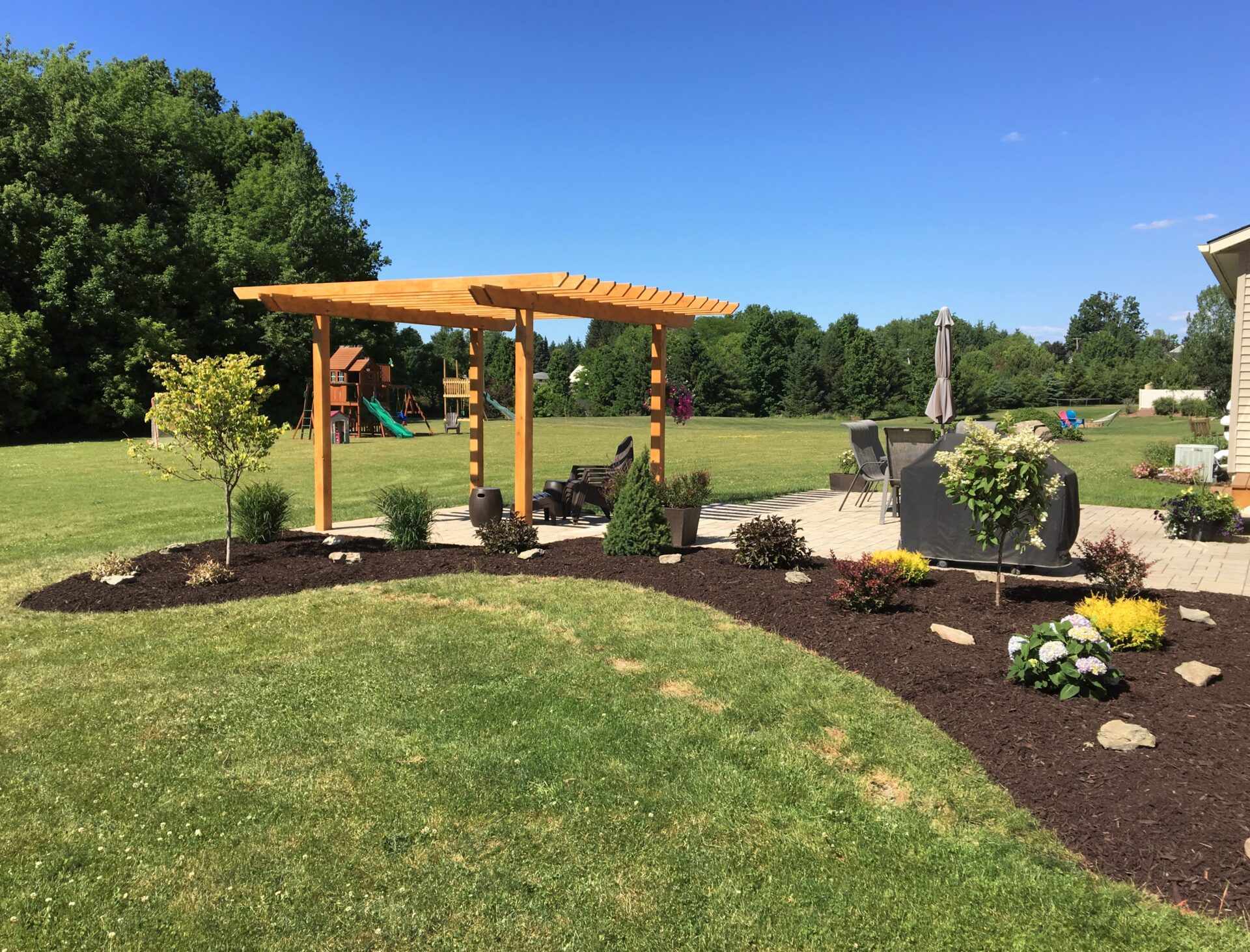 Landscaped Garden with pergola